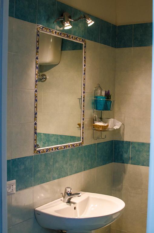 Bed & Breakfast Lady-B Neapol Pokój zdjęcie