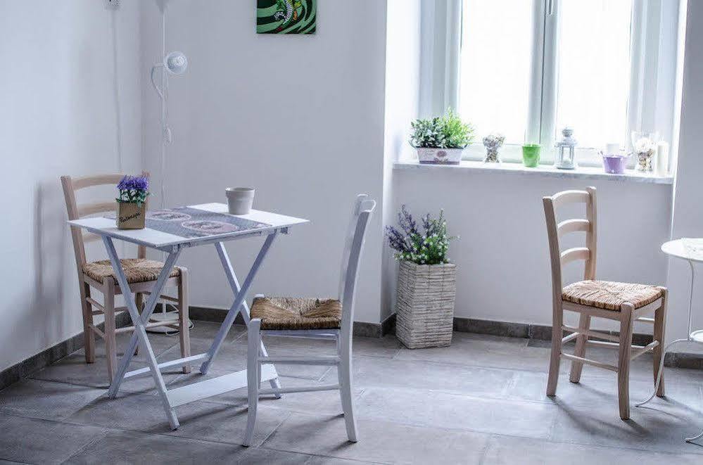 Bed & Breakfast Lady-B Neapol Zewnętrze zdjęcie